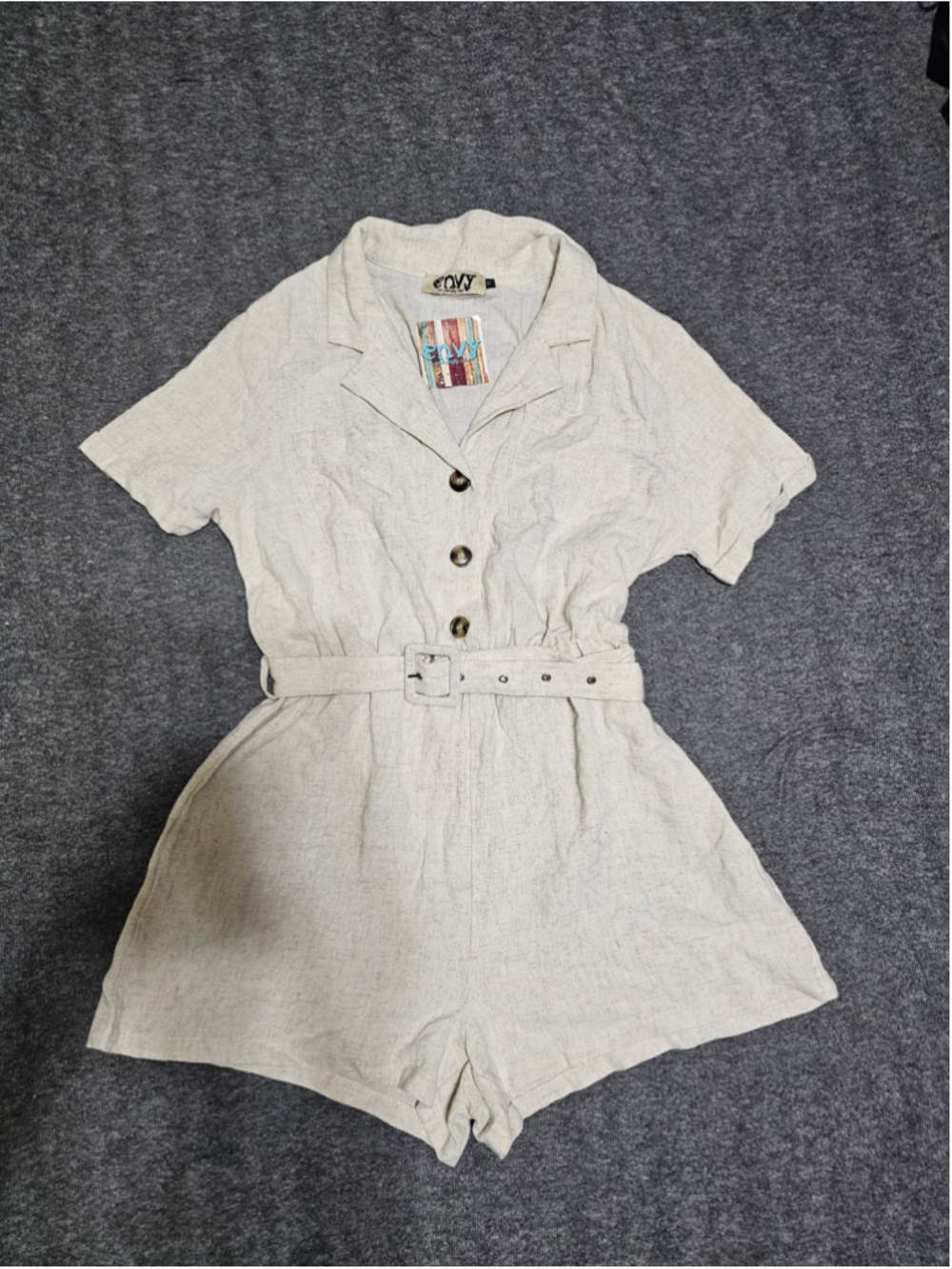 Envy Oatmeal Linen Belted Romper Size M NWT